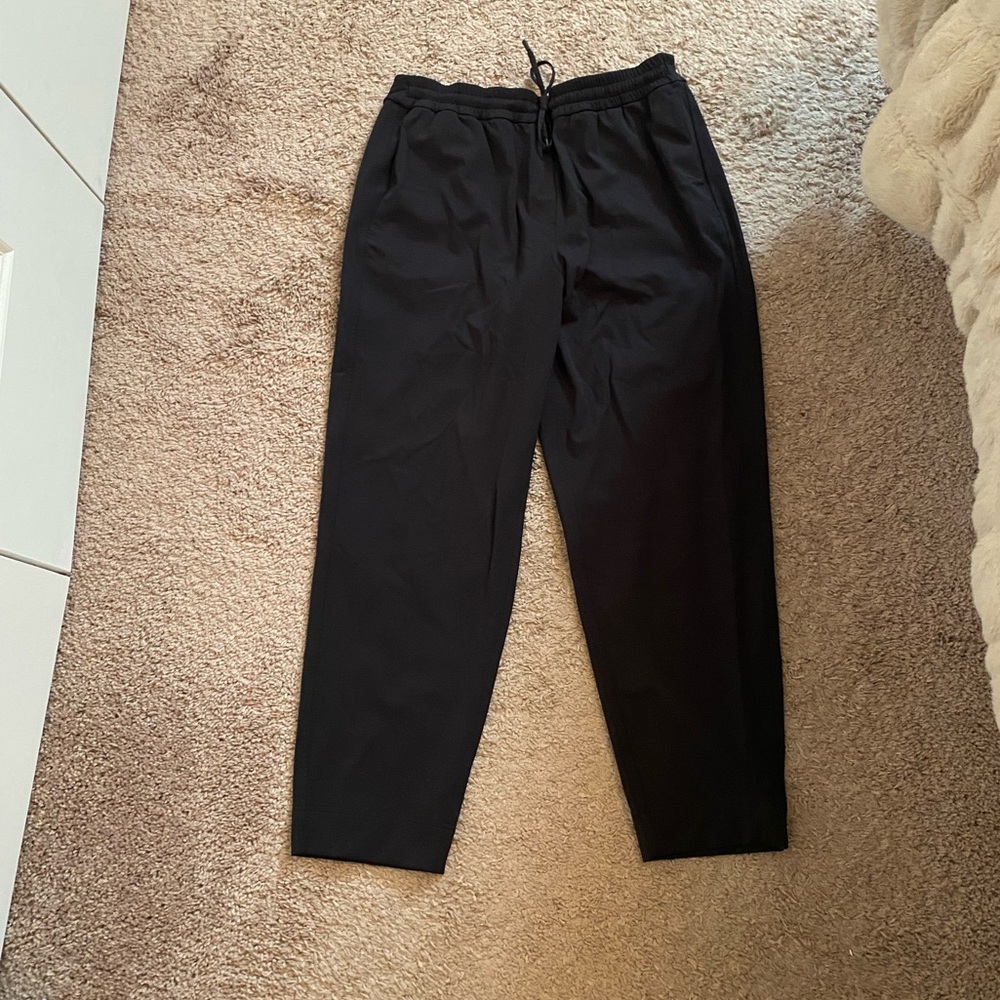 Lululemon Tapered-leg Mid Rise Pant